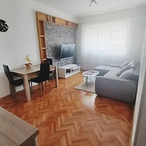 Apartman Dora Apartment Pula